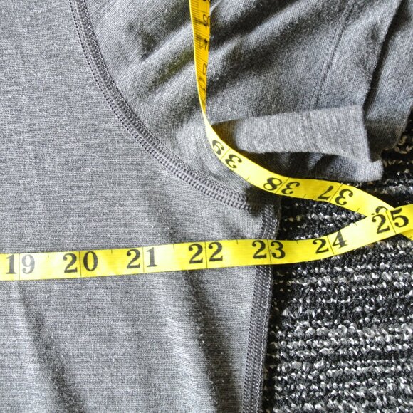 Men's Lululemon Grey Polo - Polaris Slingshot Racing Branded ROC - Size XL - Picture 10 of 13